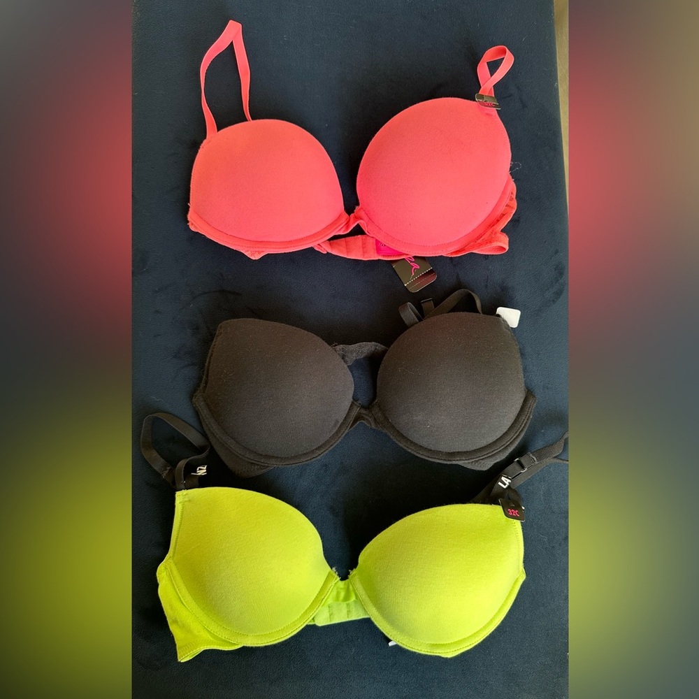 Pack of three La Senza cotton push-up bras 32c NWT, black, hot pink, lime.